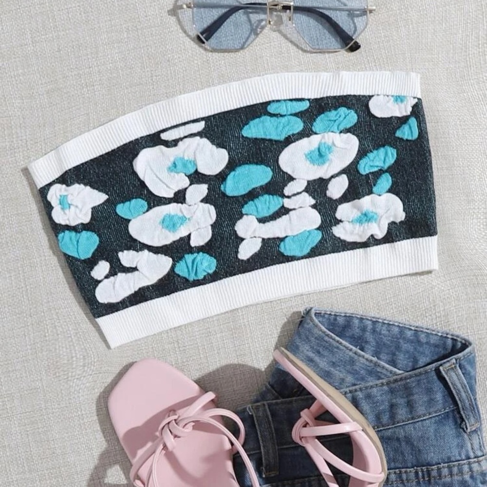 Bandeau crop knit top